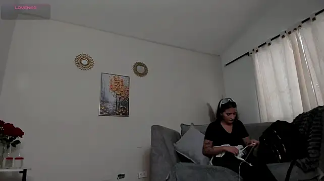 Naiely_Naides webcam