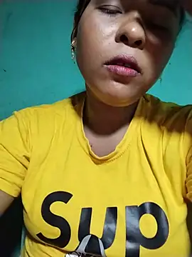 Sexy-mow-08-L webcam