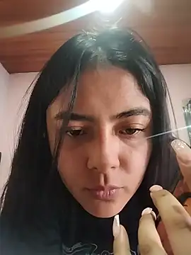 Agathaa_bella webcam