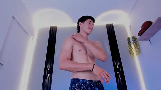 Dark_Valentino_
