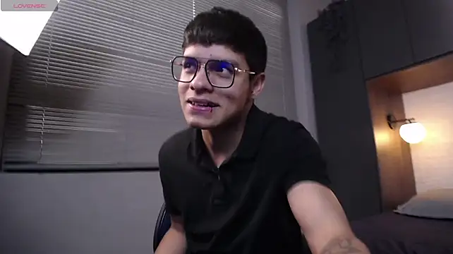 mats_erikson live cam on StripChat