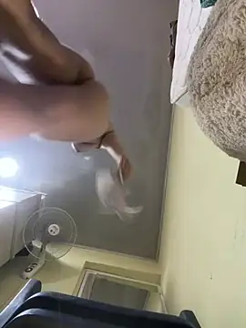Yasmina_Noir