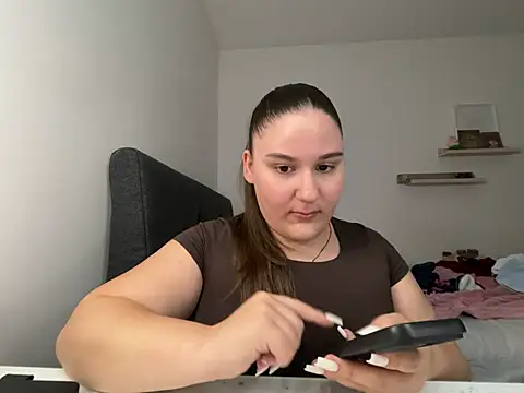 Sweet_Valentiina live cam on StripChat