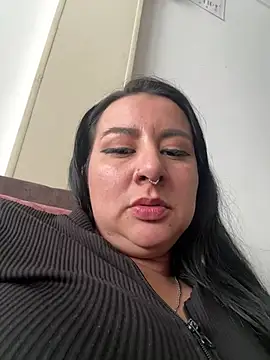 Abril_Luv webcam