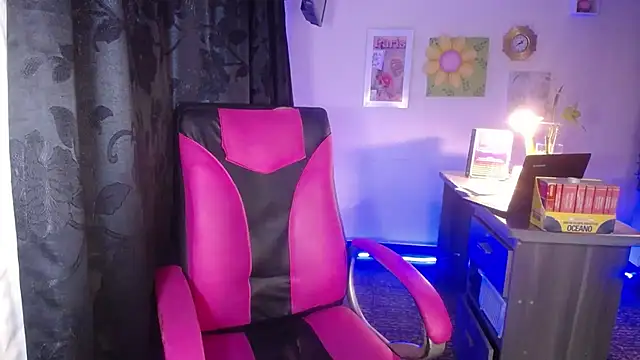 danielle_rose_1