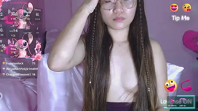 HornyAsian4uxx