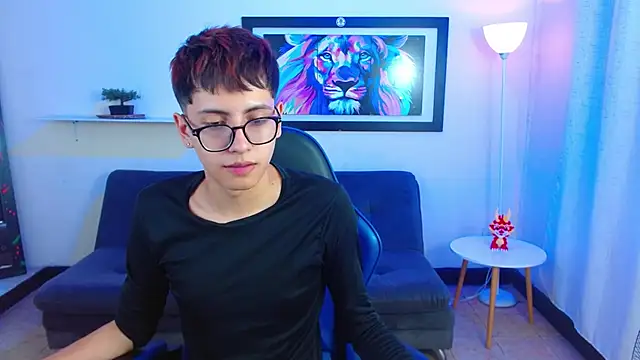 alexcum_18