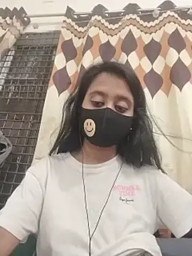 Trisha-26