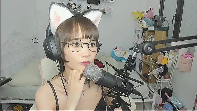NeKo-nEk0-niI webcam