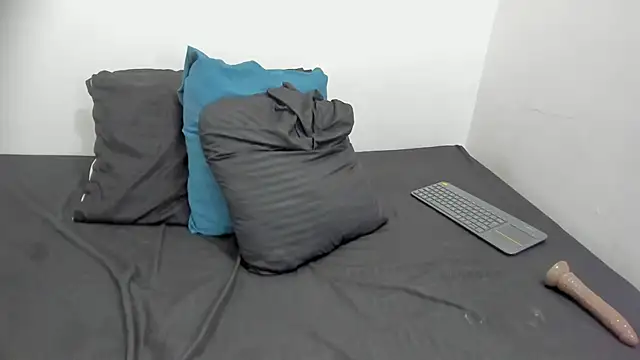 esmeralda_jenn11 webcam