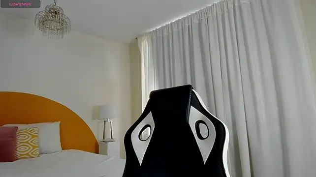 _Emmaa_Queen_ webcam