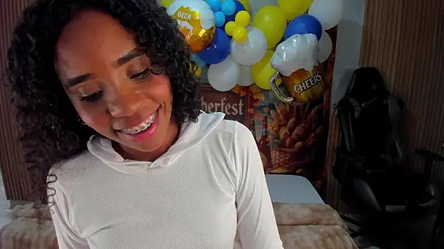 lia_16 webcam