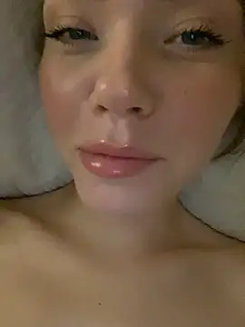 Lisaaa_Alisa webcam
