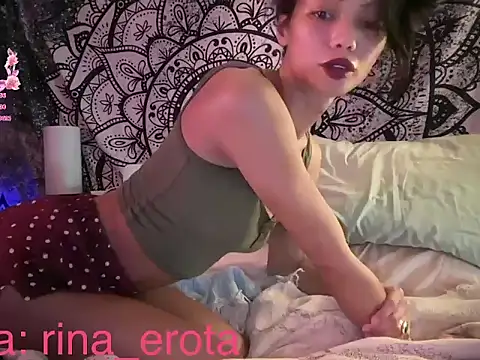 RinaErota webcam