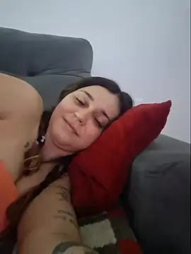 luuhcat09 webcam