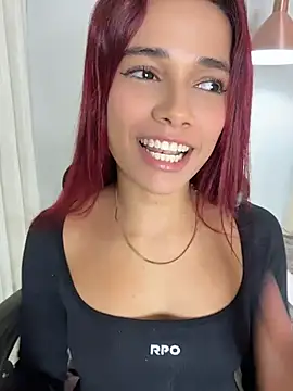amber_sparkle webcam