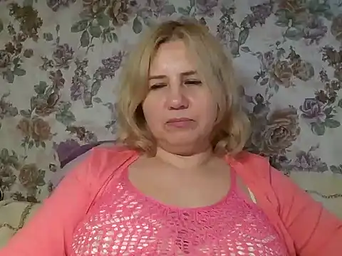 LustyyX webcam