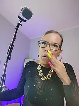 Lady_Shine webcam