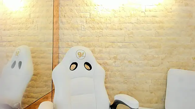 annie_shine_ webcam