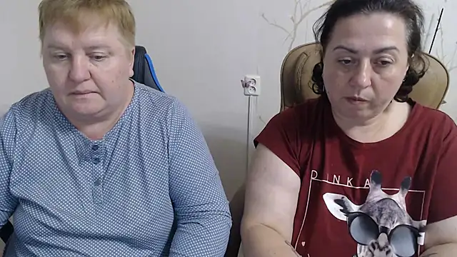 Lindy-Jeanie webcam