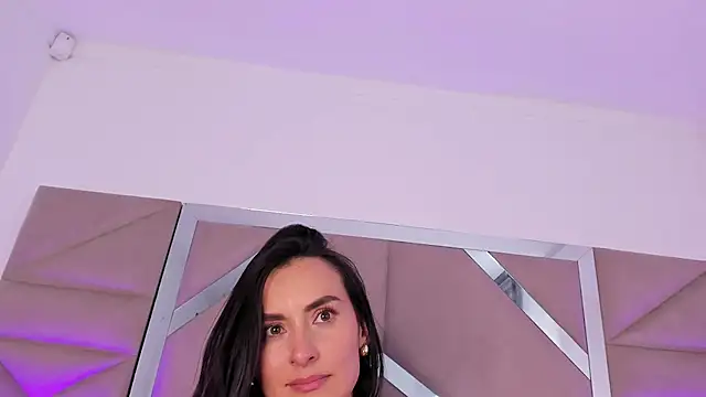 velvetlunaa_ webcam