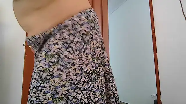 Layla-Astrum webcam