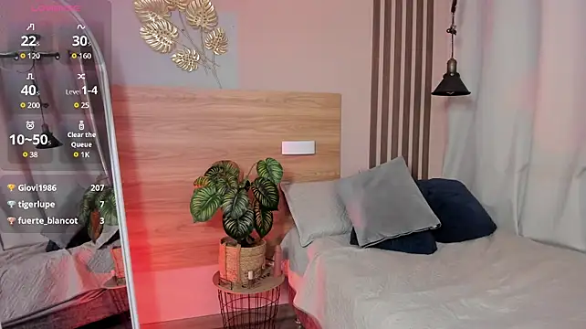 ateneaa_lux webcam