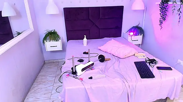 Corinabaker webcam