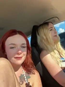 lesbiantendenciesxo webcam