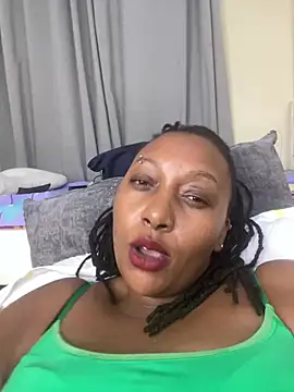 FREAKYBBW_001 webcam