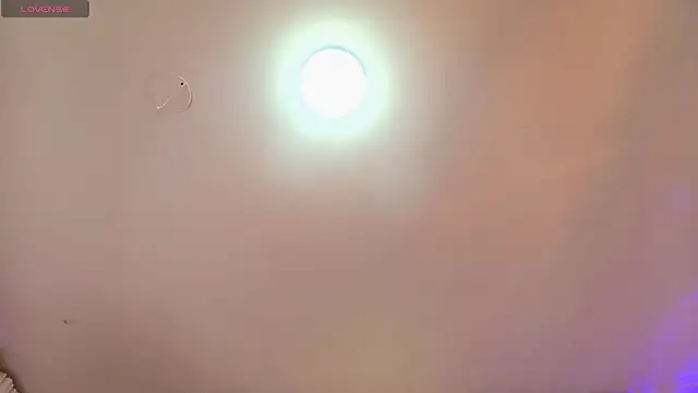 Rose_Ethan live cam on StripChat