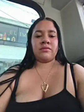 Kendra-daring webcam