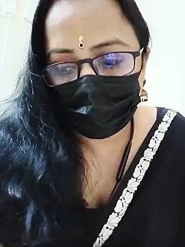 monisha_cam webcam