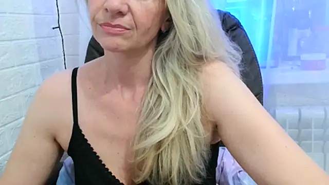 Raveliay webcam