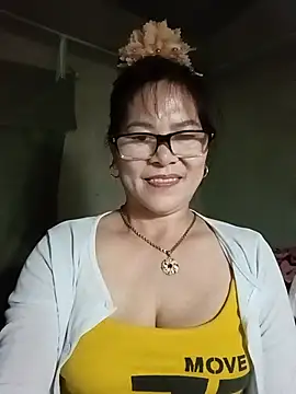 EmthichXyx webcam