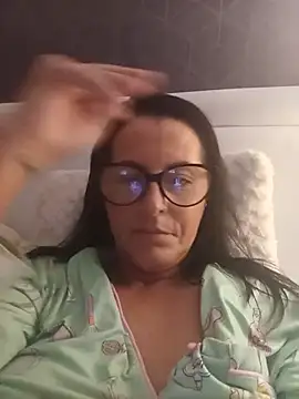 VelvetNaughty-Shem webcam