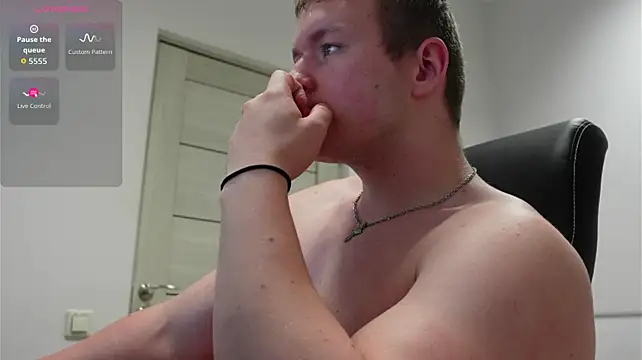 Richard_Dullas live cam