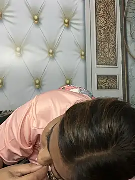 Aayra_Joshi ♋ live naked chat