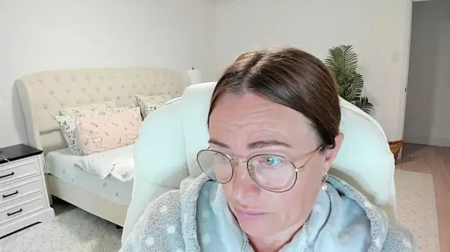 Vika73 webcam