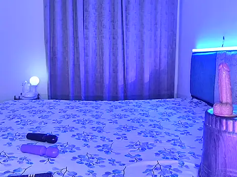 Hottie_Niharika webcam