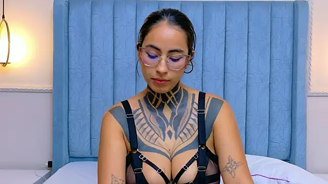 NicoleBlum webcam