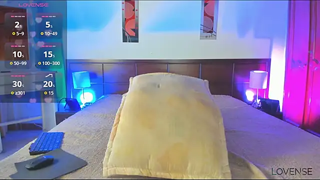 MiaMarin_hot
