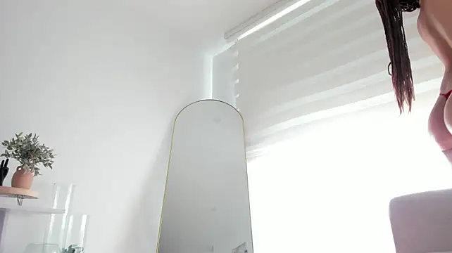 Ori_valentina webcam