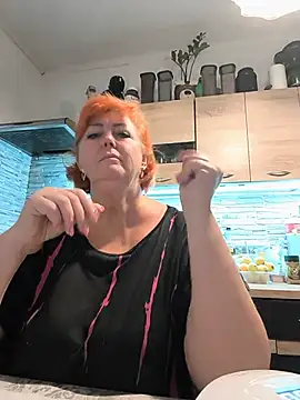MissSilken live
