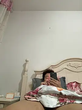 night_258 live cam on StripChat