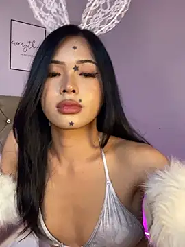 MiaraLove live cam on StripChat