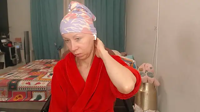 LuxuryNika webcam