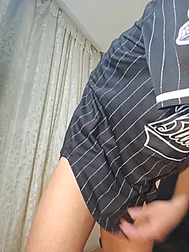 TOMBOYSEXX webcam