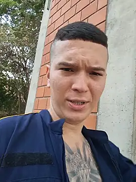 Mikedotow webcam