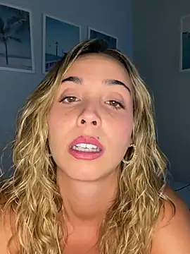 space_couple webcam